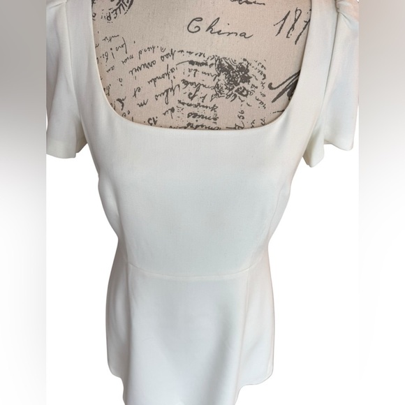 French Connection Awitti Whisper Ruth Dress Short Sleeve White Women’s Size 6 - Picture 6 of 13